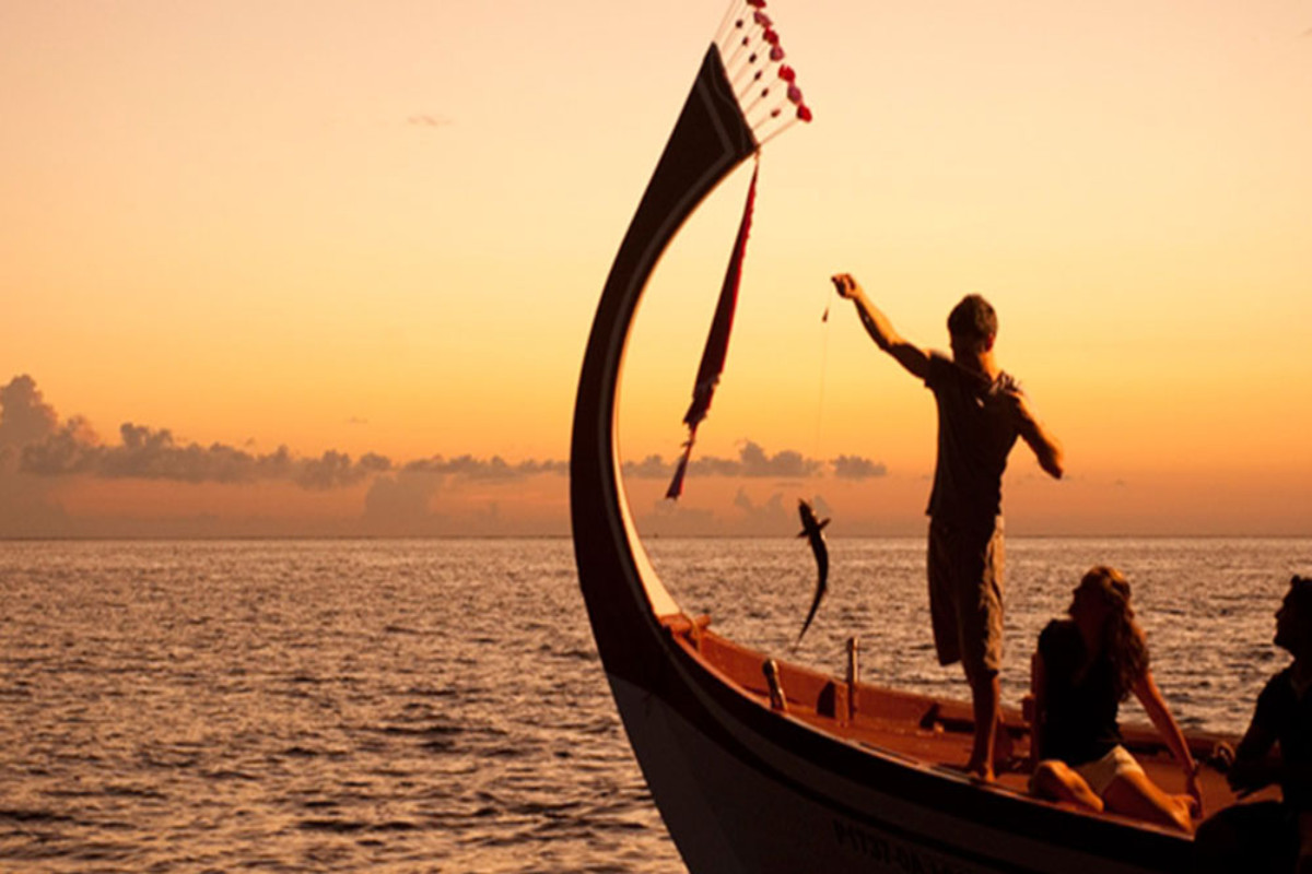 sunset-fishing-maldives01200x800